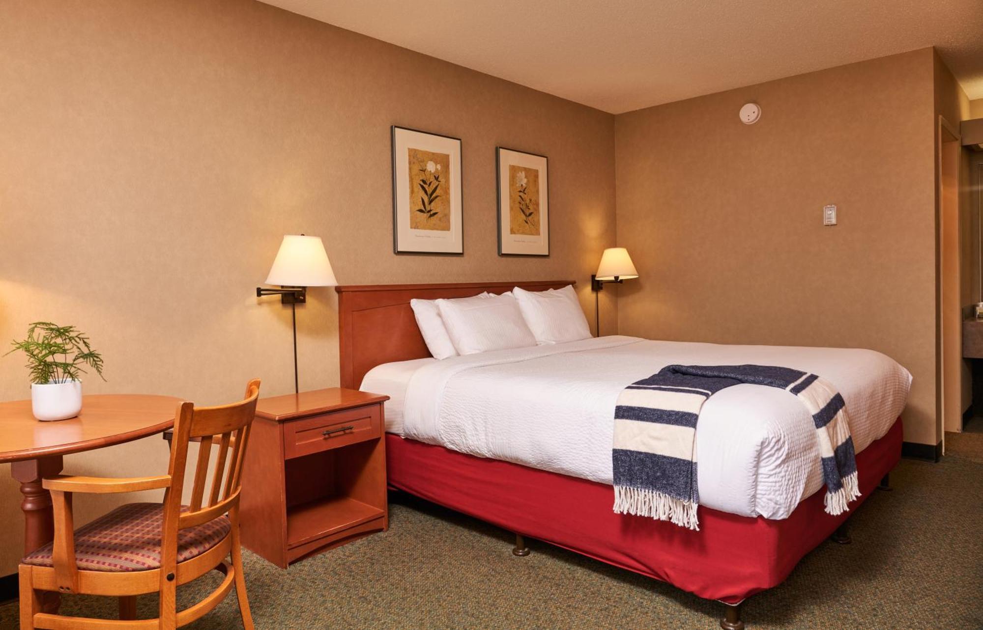 Marmot Lodge Jasper Bagian luar foto